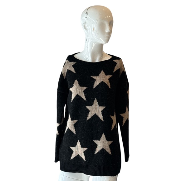 Brandy Melville Star Pattern Black & Grey Wool Blend Italian Sweater Size OS - Picture 11 of 11
